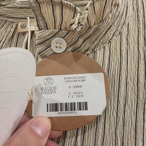 Maison Anana Capucine Robe Dress Creme Striped Ruffle Sleeve Midi Small NWT - Picture 3 of 10